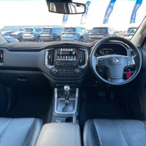 2016 Holden Trailblazer LTZ RG MY17 4X4 Dual Range - Image 11