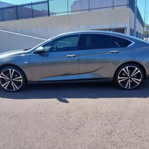 2018 Holden Calais V ZB MY18 AWD - Image 3