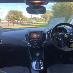 2018 Holden Holden - Image 8