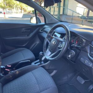 Holden Trax - Image 9