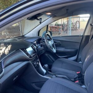 Holden Trax - Image 8